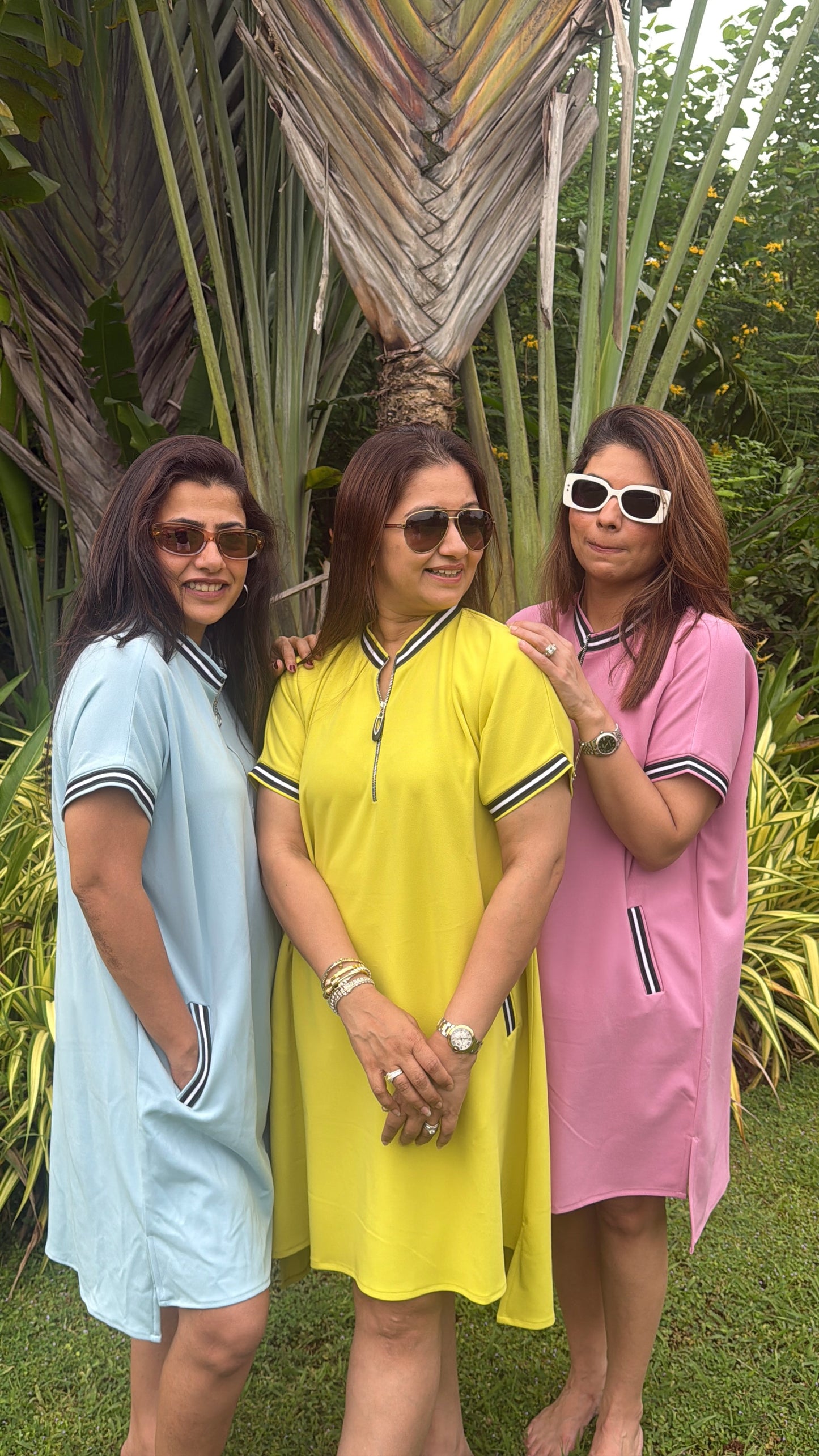 Short sleeve sporty dress